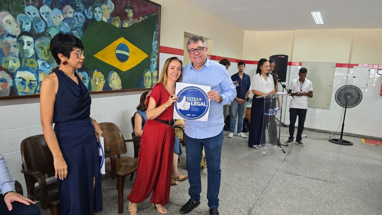 Lançamento do Selo Escola Legal no Atheneu Sergipense, em Aracaju - foto 2
