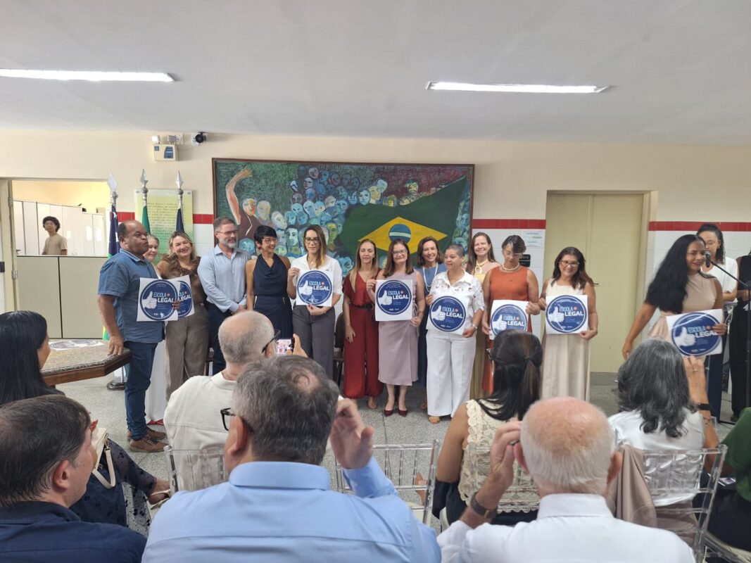 Lançamento do Selo Escola Legal no Atheneu Sergipense, em Aracaju - foto 8